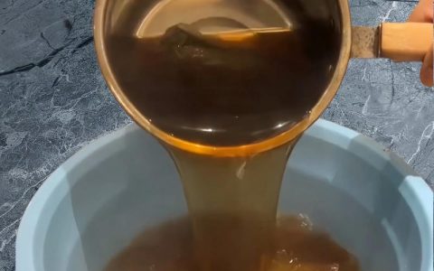 花椒白醋泡脚的功效与作用及正确用法：驱寒助眠，但这几类人需慎用