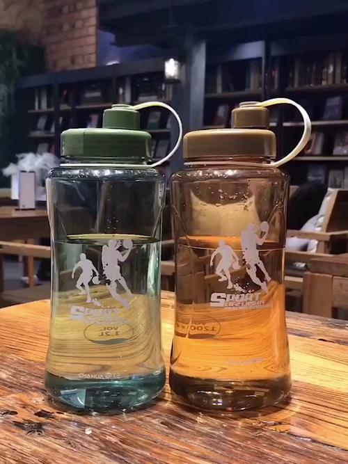 茶花水杯能养吗?茶花土培与水培的区别及养护全攻略 茶花水杯能养吗?茶花土培与水培的区别及养护全攻略