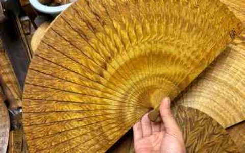 金丝楠木扇子有收藏价值吗？深度解析市场行情与鉴别要点