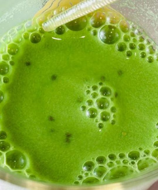 羽衣甘蓝奇亚籽豆浆的功效与食用安全指南