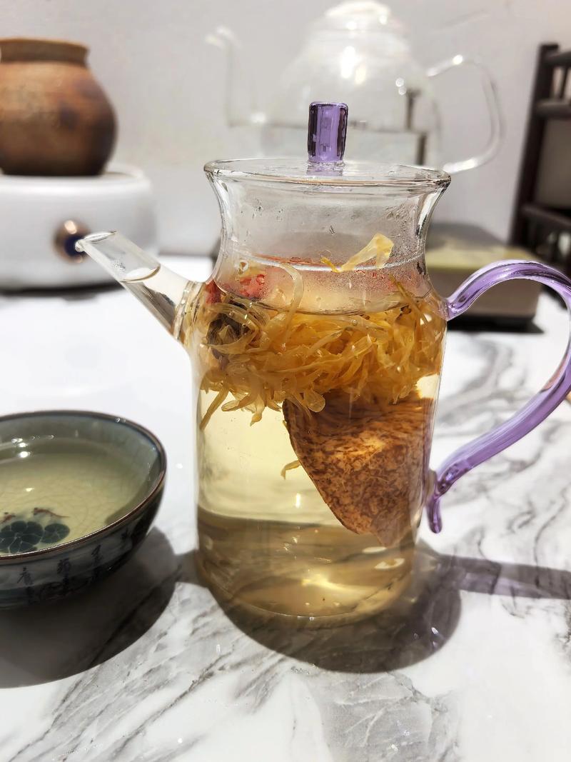 菊花茶可以放陈皮一起泡吗?一杯好茶背后的菊花养护学 光照与水肥精准方案:盆栽菊花这样管