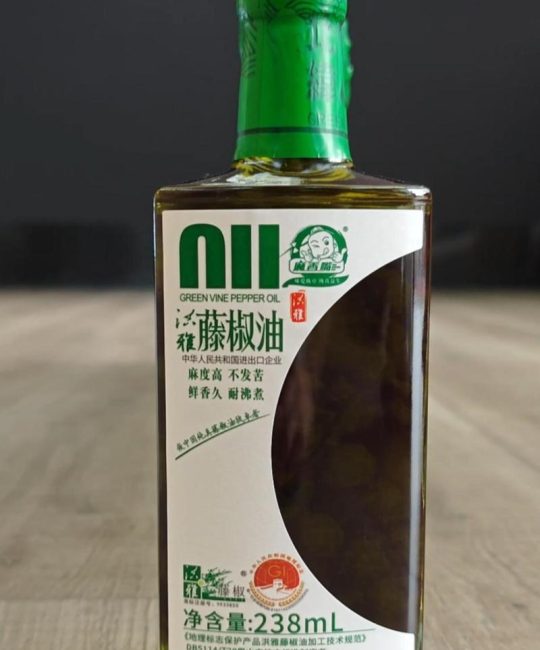 藤椒油和花椒油哪个好？6维度深度对比与烹饪选择指南