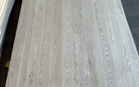 白蜡木档次解析与应用选购指南：家具地板首选硬木