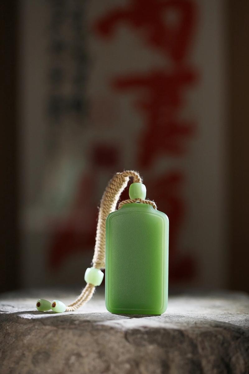 碧玉是一种什么玉?揭开园艺“碧玉”的神秘面纱 五、家居搭配:绿意盎然的“翡翠摆件”