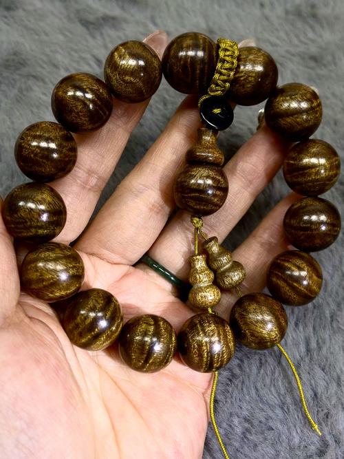 金丝楠木味道大吗?揭秘其独特香气与园艺种植要点 金丝楠木味道大吗?揭秘其独特香气与园艺种植要点