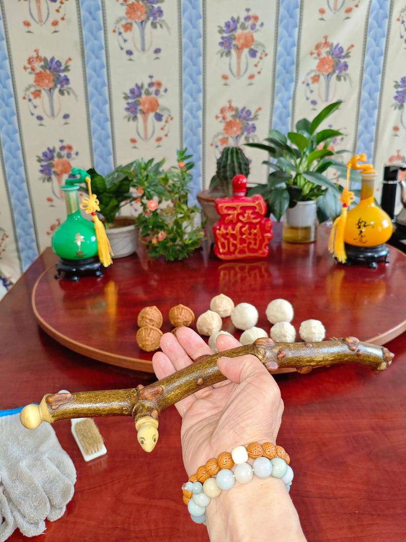 花椒树能做手串吗?园艺达人教你变废为宝 一、花椒树的材料底牌