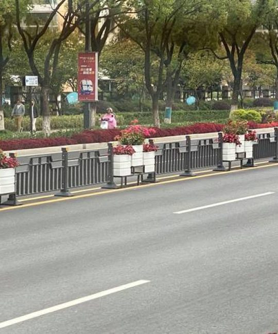 市政PVC花箱护栏怎么样？