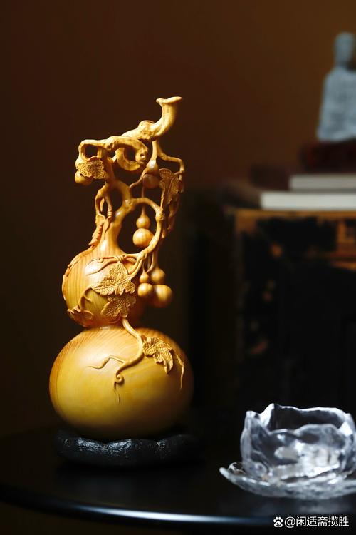 黄杨木挂件有什么寓意?传统习俗中的吉祥象征与选保养指南 结语