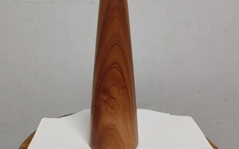 香椿木做什么用最好？深度解析其家具价值与实用用途