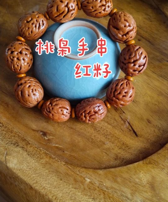 野桃核收藏指南：三种最昂贵品种的深度对比