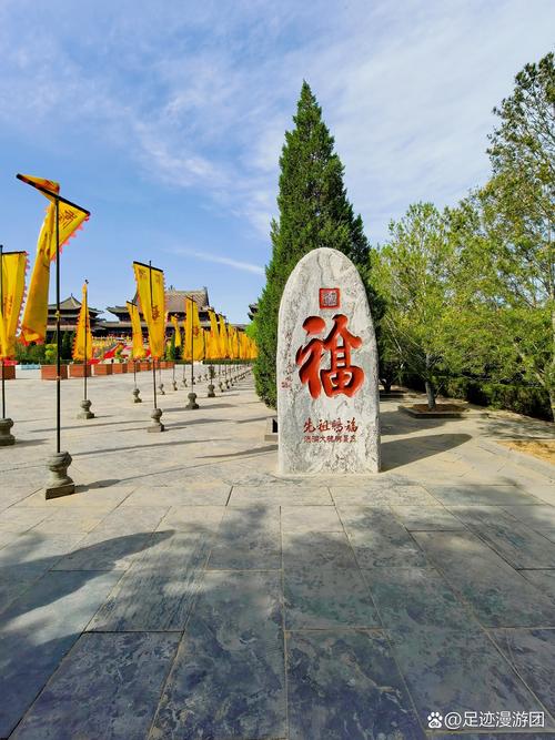 大槐树洪洞在哪里?园林级国槐品种选购与移栽技术全指南 行道树与庭院规格选型