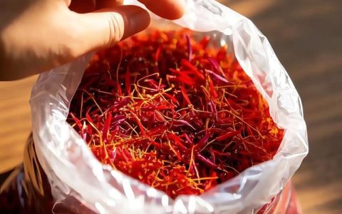 藏红花的价格多少一？——藏红花种球价格区间及影响因素详解
