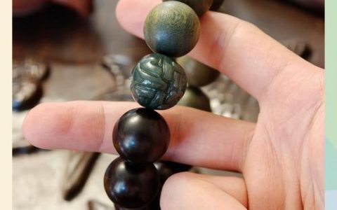 绿檀木和紫檀木哪个好？2026年全方位深度对比与选购指南
