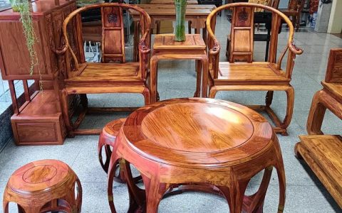 一套黄花梨家具大概多少钱？2025年最新价格参考与影响因素详解