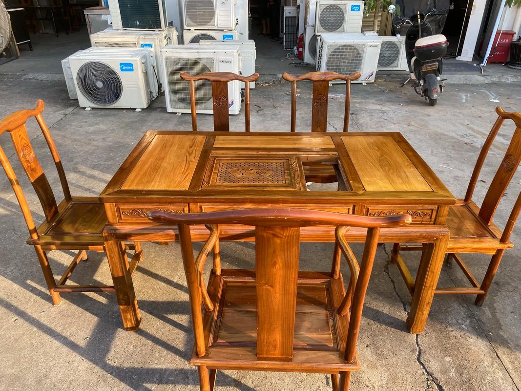 实木茶桌价格一般多少?2025年茶室盆景参考价 实木茶桌搭配盆景价格参考表