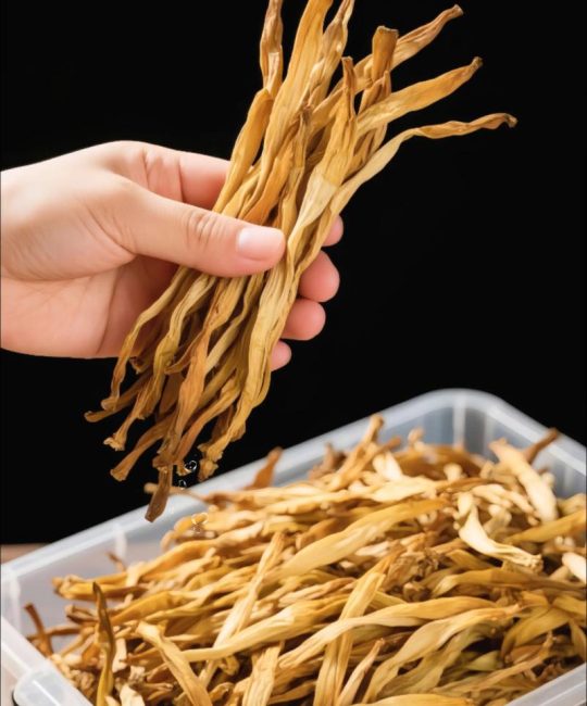 干黄花菜50元一斤贵不贵？从种植成本到市场行情全解析