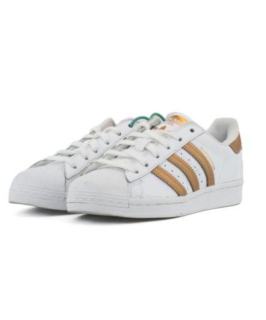 Adidas Originals（阿迪达斯经典系列）深度解析：经典鞋款推荐与选购指南