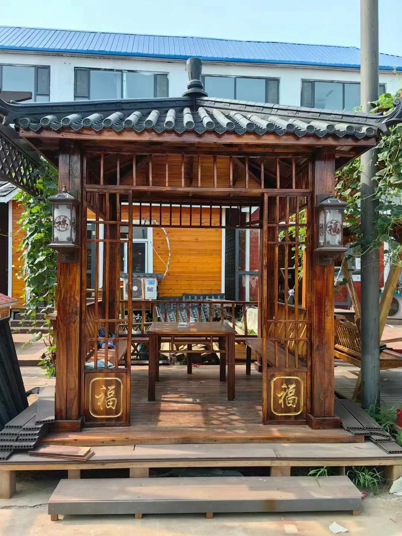 碳化木凉亭价格全解析:多少钱一个?2025年最新报价参考 运输:被低估的“隐性成本”