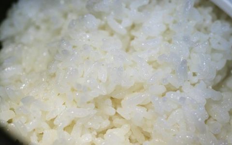 桂花球大米价格多少钱一斤？参考区间与五大影响因素详解