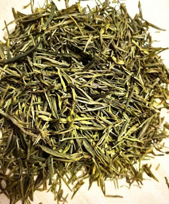 白茶是绿茶的一种吗？六大茶类分类与制作工艺全解析