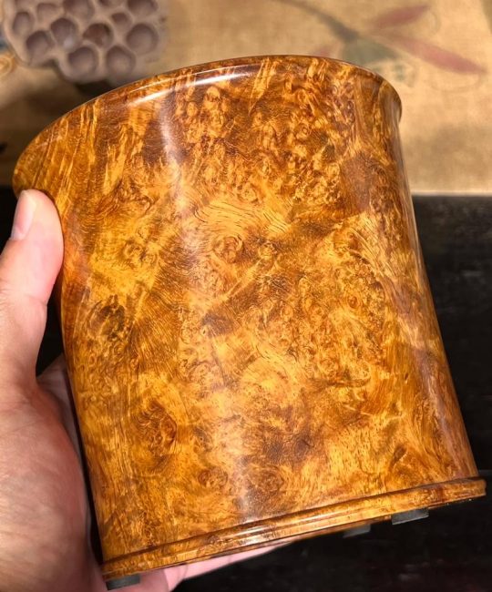 海南黄花梨瘿子是什么？一文读懂它的形成与价值
