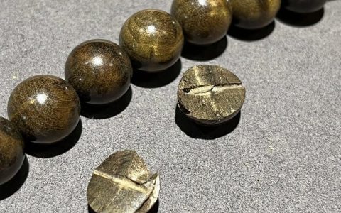 金丝楠木阴沉木和金丝楠木的区别：一文看懂价值差异